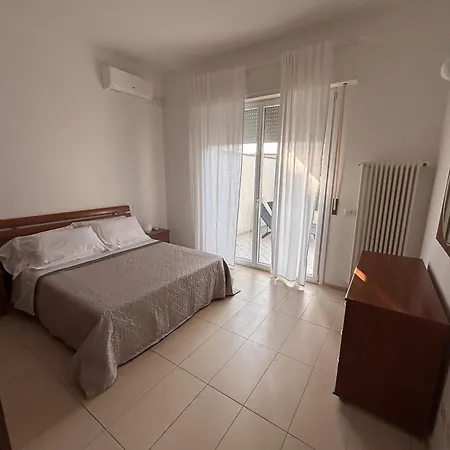Vacanzero Apartman Ravenna